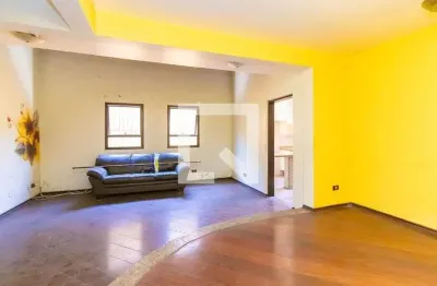 Casa com 4 quartos à venda na Rua Araguaguá, Vila Jacuí, São Paulo