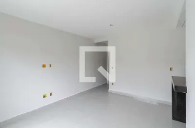 Casa com 3 quartos à venda na Avenida Campina Grande, Nacional, Contagem