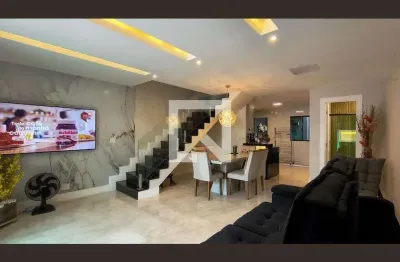 Casa / sobrado em condomínio para venda - vargem grande, 3 quartos,  196 m² - rio de janeiro