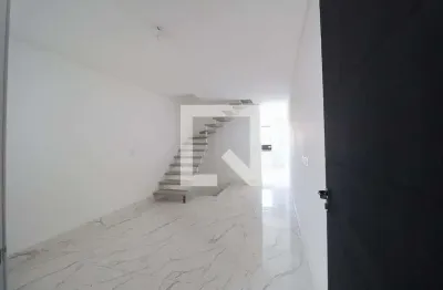 Casa com 3 quartos à venda na Rua Racati, Vila Ede, São Paulo