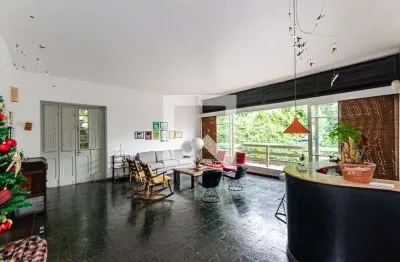 Casa com 4 quartos à venda na Rua Professor Lara Vilela, São Domingos, Niterói