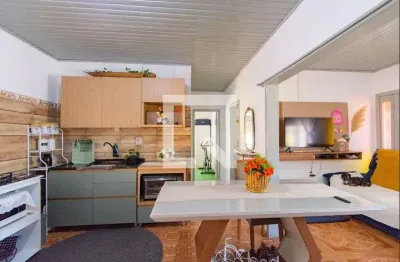 Casa com 2 quartos à venda na Rua Campinas, Mathias Velho, Canoas