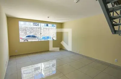 Casa com 2 quartos à venda na Rua Paturi, Taquara, Rio de Janeiro