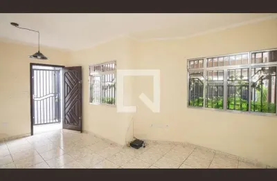 Casa com 2 quartos à venda na Rua Isaura, Vila Gustavo, São Paulo