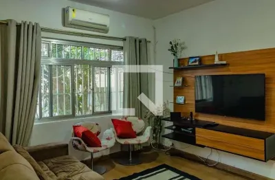 Casa com 5 quartos à venda na Rua Ajuritiba, Jabaquara, São Paulo