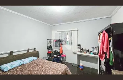 Casa com 5 quartos à venda na Avenida Benedito Alves Turíbio, Padroeira, Osasco