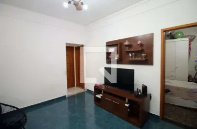 Casa com 2 quartos à venda na Rua Bequimão, Irajá, Rio de Janeiro