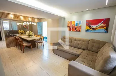 Casa para venda - alípio de melo, 4 quartos,  263 m² - belo horizonte