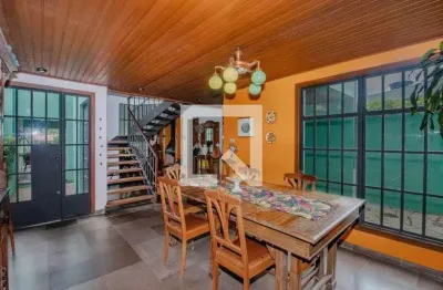 Casa com 3 quartos à venda na Rua Santa Isabel, Bom Jesus, Porto Alegre