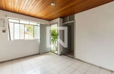 Casa com 2 quartos à venda na Rua Eugênio Facchini, Vila Matilde, São Paulo