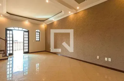 Casa com 3 quartos à venda na Travessa Caibi, Vila Rosália, Guarulhos