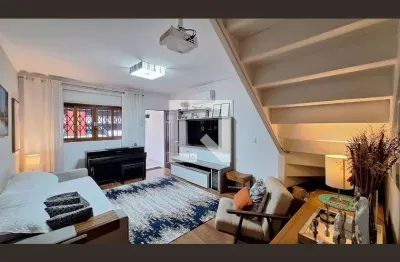 Casa com 2 quartos à venda na Rua Bergamota, Alto da Lapa, São Paulo