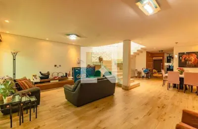 Casa com 4 quartos à venda na Rua dos Comerciários, Jabaquara, São Paulo