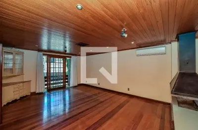 Casa / sobrado em condomínio para venda - bela vista, 3 quartos,  330 m² - porto alegre