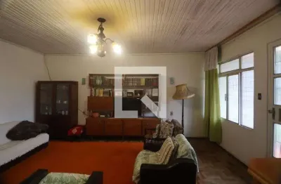 Casa com 2 quartos à venda na Rua Xingu, Igara, Canoas