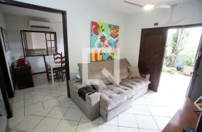Casa para venda - pechincha, 3 quartos,  240 m² - rio de janeiro