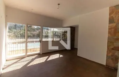Casa com 3 quartos à venda na Rua Princesa Isabel, Centro, Niterói