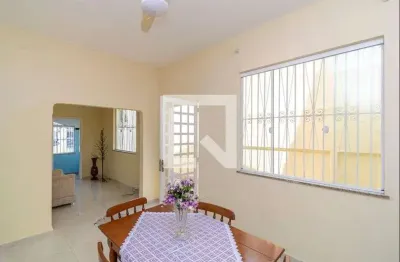 Casa com 3 quartos à venda na Rua Toropi, Irajá, Rio de Janeiro