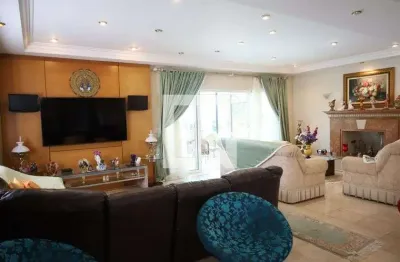 Casa com 5 quartos à venda na Avenida Luís Romero Sanson, Interlagos, São Paulo