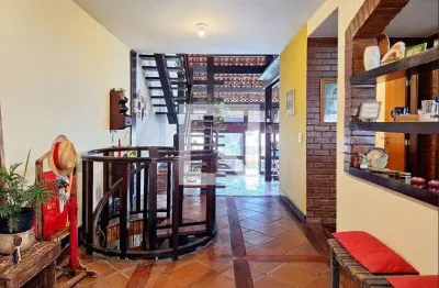 Casa com 3 quartos à venda na Rua Leila Diniz, São Francisco, Niterói