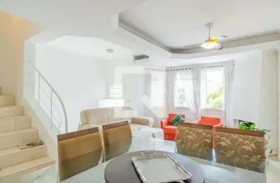 Casa com 4 quartos à venda na Rua Doutor Castro de Menezes, Cristal, Porto Alegre