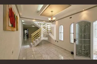 Casa com 5 quartos à venda na Rua Professor Álvaro Schiavi, Vila Arens I, Jundiaí