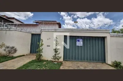 Casa com 4 quartos à venda na Avenida Carlos Orleans Guimarães, Joá, Lagoa Santa