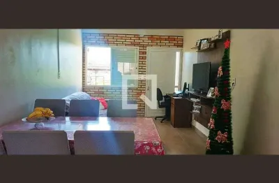 Casa com 2 quartos à venda na Rua Silvio Dos Santos Pacheco, Rubem Berta, Porto Alegre