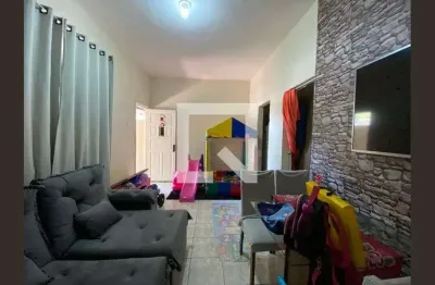 Casa com 2 quartos à venda na Rua Zizi, Méier, Rio de Janeiro