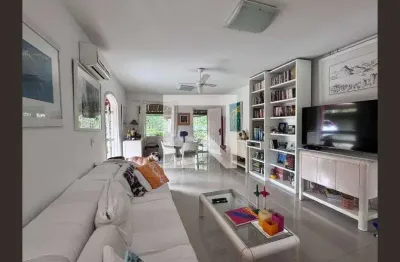 Casa / sobrado em condomínio para venda - vargem grande, 3 quartos,  600 m² - rio de janeiro