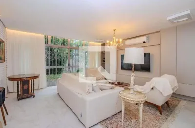 Casa para venda - petrópolis, 3 quartos,  190 m² - porto alegre