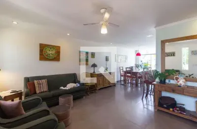 Casa com 4 quartos à venda na Rua Bruno Lobo, Butantã, São Paulo