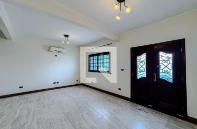 Casa com 3 quartos à venda na Rua Gaspar Afonso, Belém, São Paulo