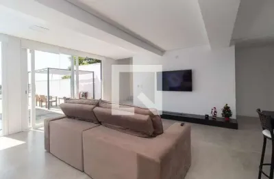 Casa para venda - santo antônio, 3 quartos,  243 m² - porto alegre