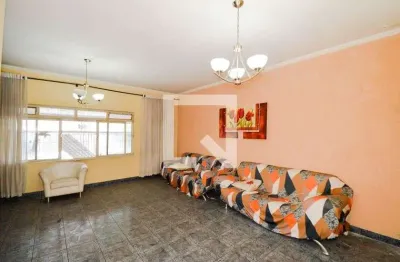 Casa com 3 quartos à venda na Rua Mena, Jardim Maia, Guarulhos