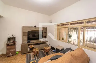 Casa com 3 quartos à venda na Rua Agreste de Itabaiana, Ponte Rasa, São Paulo