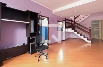 Casa com 4 quartos à venda na Rua Mena, Picanço, Guarulhos