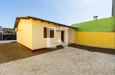 Casa com 2 quartos à venda na Rua Florianópolis, Harmonia, Canoas