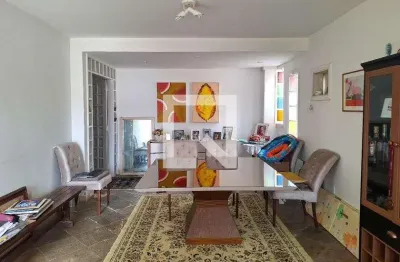 Casa com 3 quartos à venda na Rua Doutor Aloysio Tavares Picanço, Itaipu, Niterói