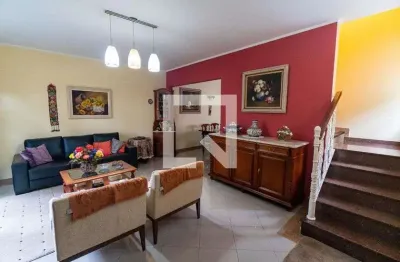 Casa com 3 quartos à venda na Rua Simão da Matta, Jabaquara, São Paulo