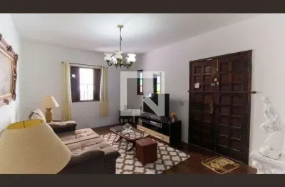 Casa com 3 quartos à venda na Avenida Prefeito Altivo M. Linhares, Maravista, Niterói