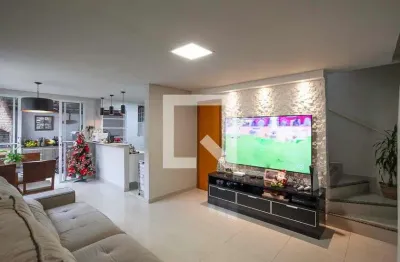 Casa com 3 quartos à venda na Rua Orlando Lima Melo, Nacional, Contagem