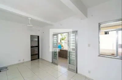 Casa com 4 quartos à venda na Rua Penedo, Olaria, Rio de Janeiro