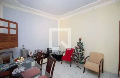 Casa com 3 quartos à venda na Rua Dois, Tropical, Contagem