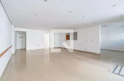 Casa com 1 quarto à venda na Avenida Santa ÚRsula, Centro, Barueri