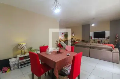 Casa com 6 quartos à venda na Rua Curuaés, Vila Ema, São Paulo