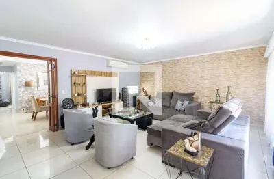 Casa com 4 quartos à venda na Rua Doutor Campos Velho, Cristal, Porto Alegre