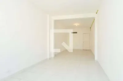Apartamento à venda na rua glicério, liberdade, são paulo por r$ 200.000