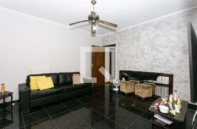 Casa com 3 quartos à venda na Rua Ari Siqueira, Vila Matilde, São Paulo