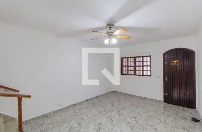 Casa com 3 quartos à venda na Rua Bento Quirino, Vila Talarico, São Paulo